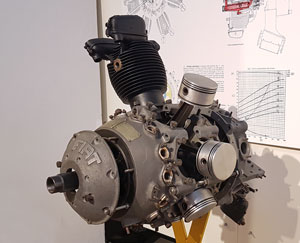 Motore aeronautico FIAT A 50 sezionato 